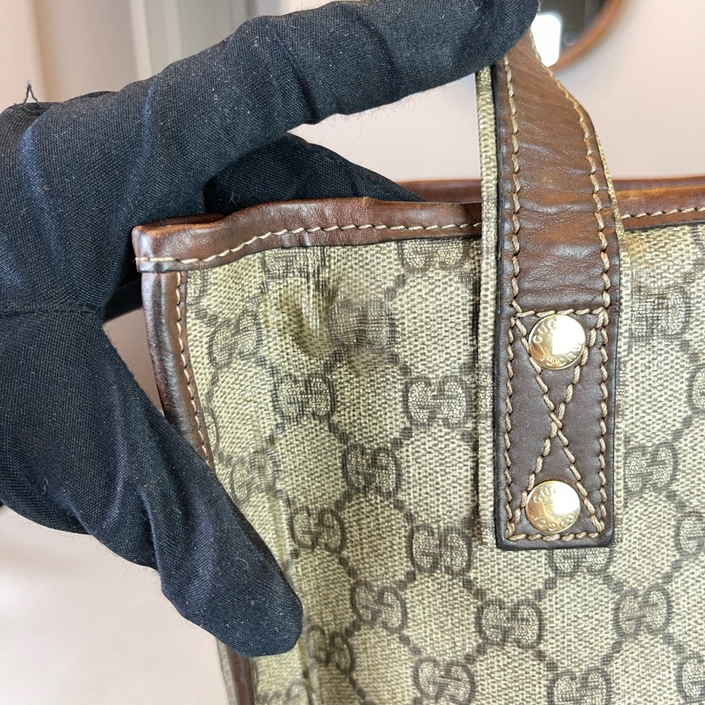 Gucci GG Logo Printed Totes Shoulder Bag - Picture 8 of 16